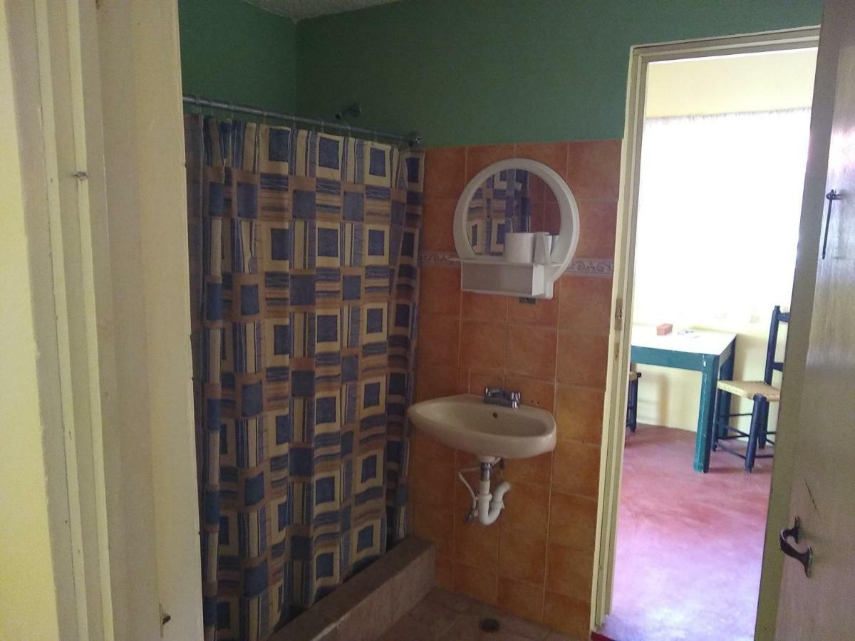 Conrado'S Guesthouse B&B Las Avispas Dış mekan fotoğraf